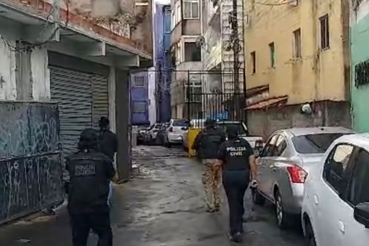 Polícia prende acusados de assassinar mulher em Tancredo Neves