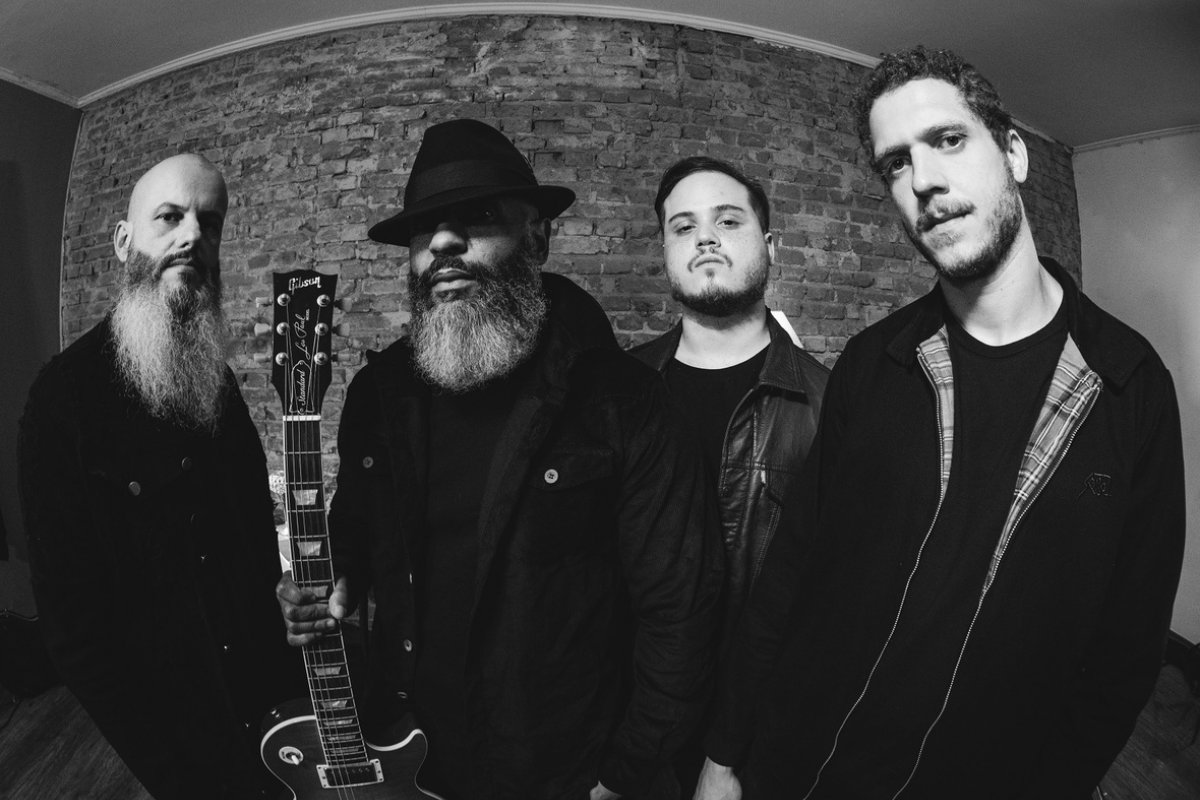 Banda Treva lança o single Memórias & Reclusão, que fará parte do primeiro disco do quarteto