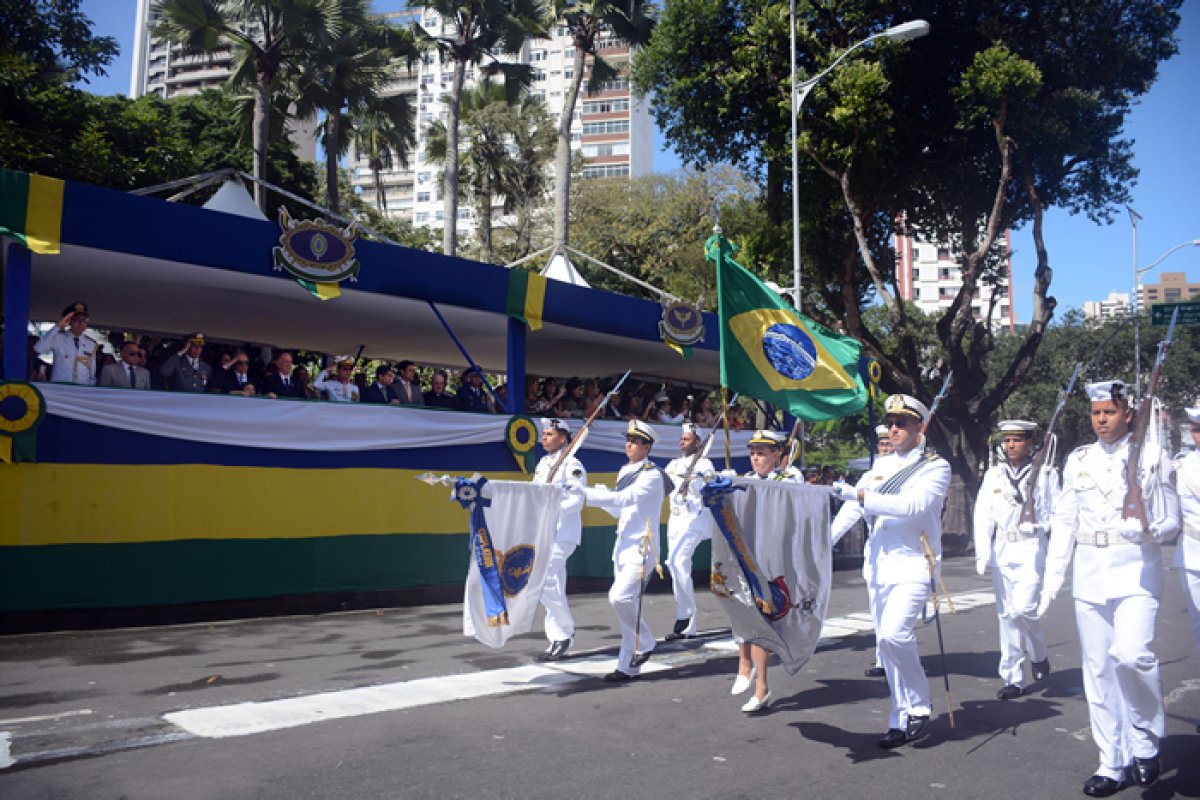 Desfiles e visitação pública à navios da Marinha fazem parte da programação de 7 de Setembro em Salvador