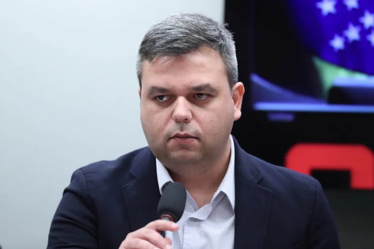 Sócio da 123Milhas pede desculpas por modelo de negócios 'equivocado'