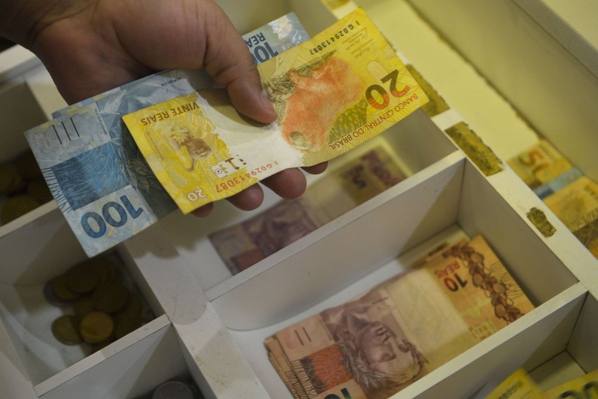 Bahia registra retração de 12,9% na busca por crédito em julho, diz Serasa