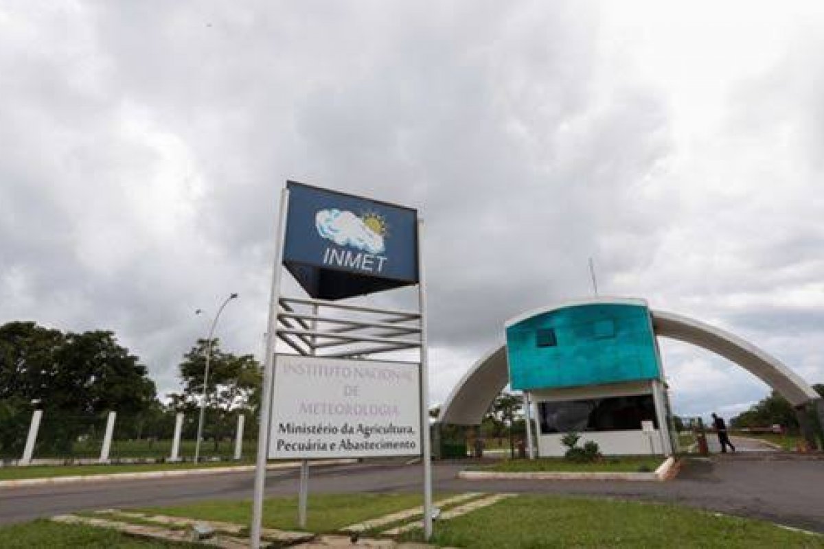 Verão começa neste domingo com previsão de pancadas de chuva em todas as regiões do país