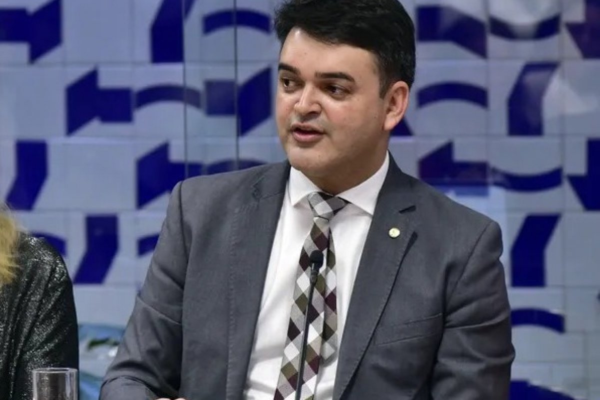 Relator adia apresentação de minirreforma eleitoral na Câmara