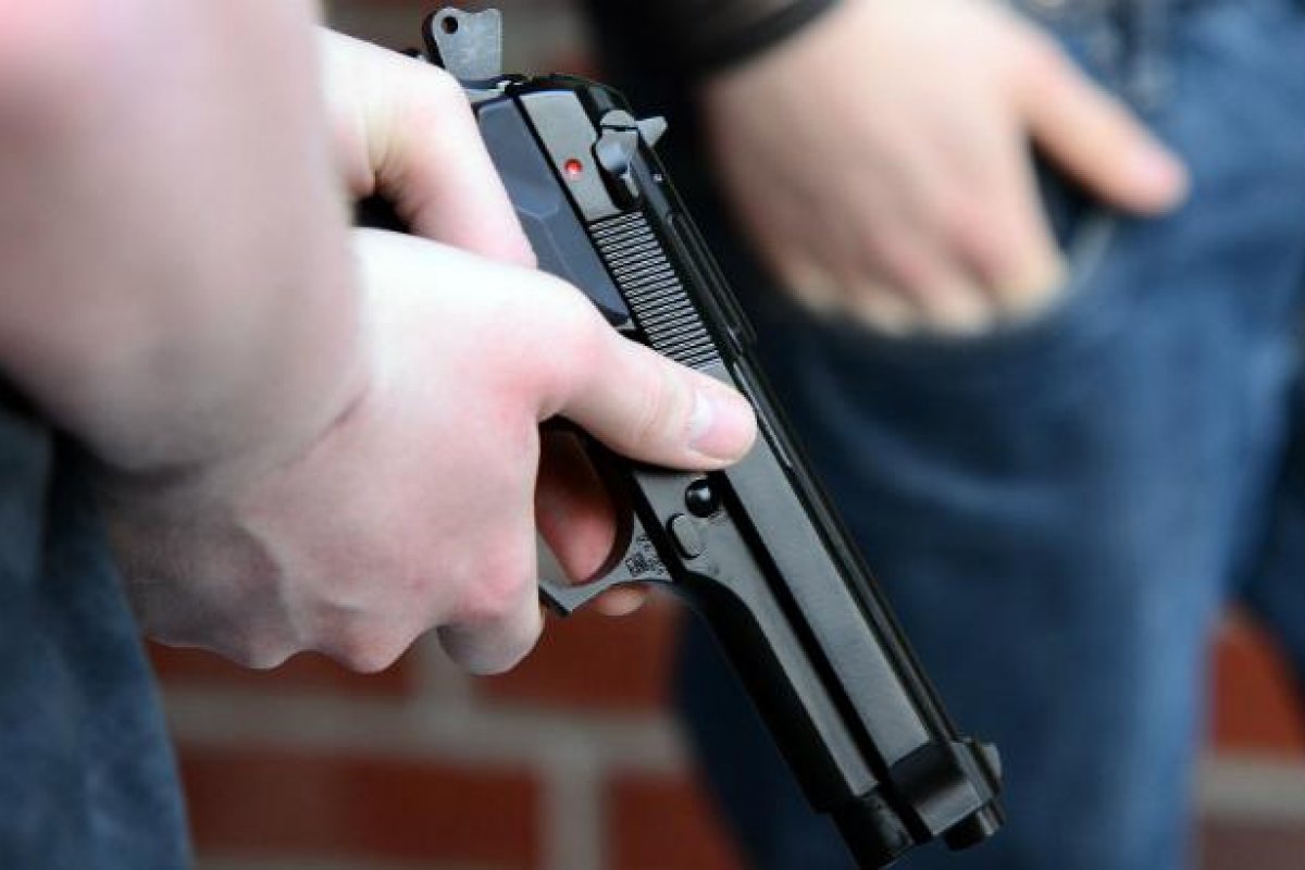 Jovem que trabalhava como segurança em Feira de Santana morre após ser baleada