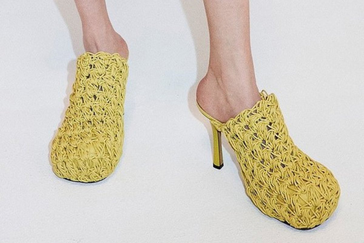 Marca lança sapato que se assemelha a macarrão instantâneo