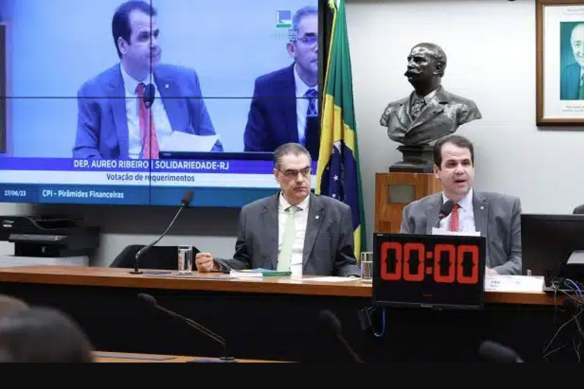 Representantes da Hurb e Booking e mais duas pessoas depõe na CPI das Pirâmides Financeiras