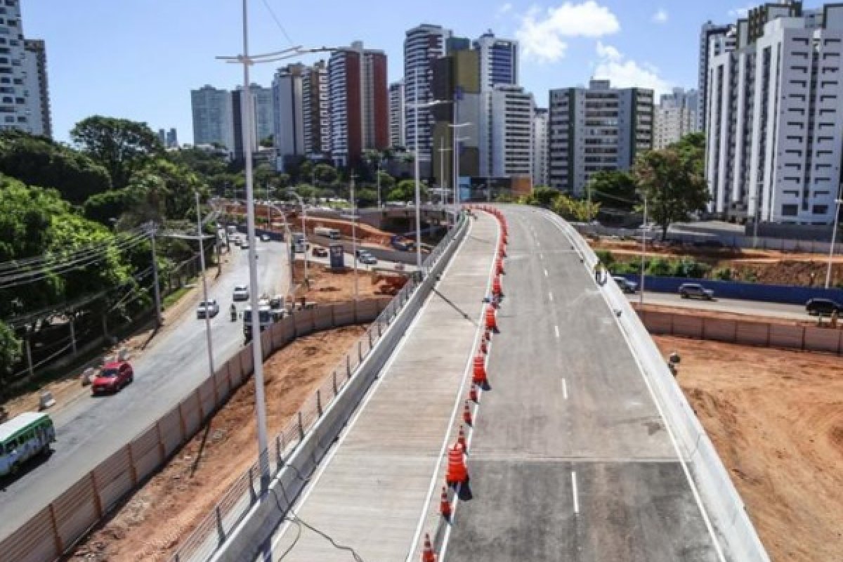 Tráfego em complexo de viadutos do BRT será liberado nesta segunda (23)