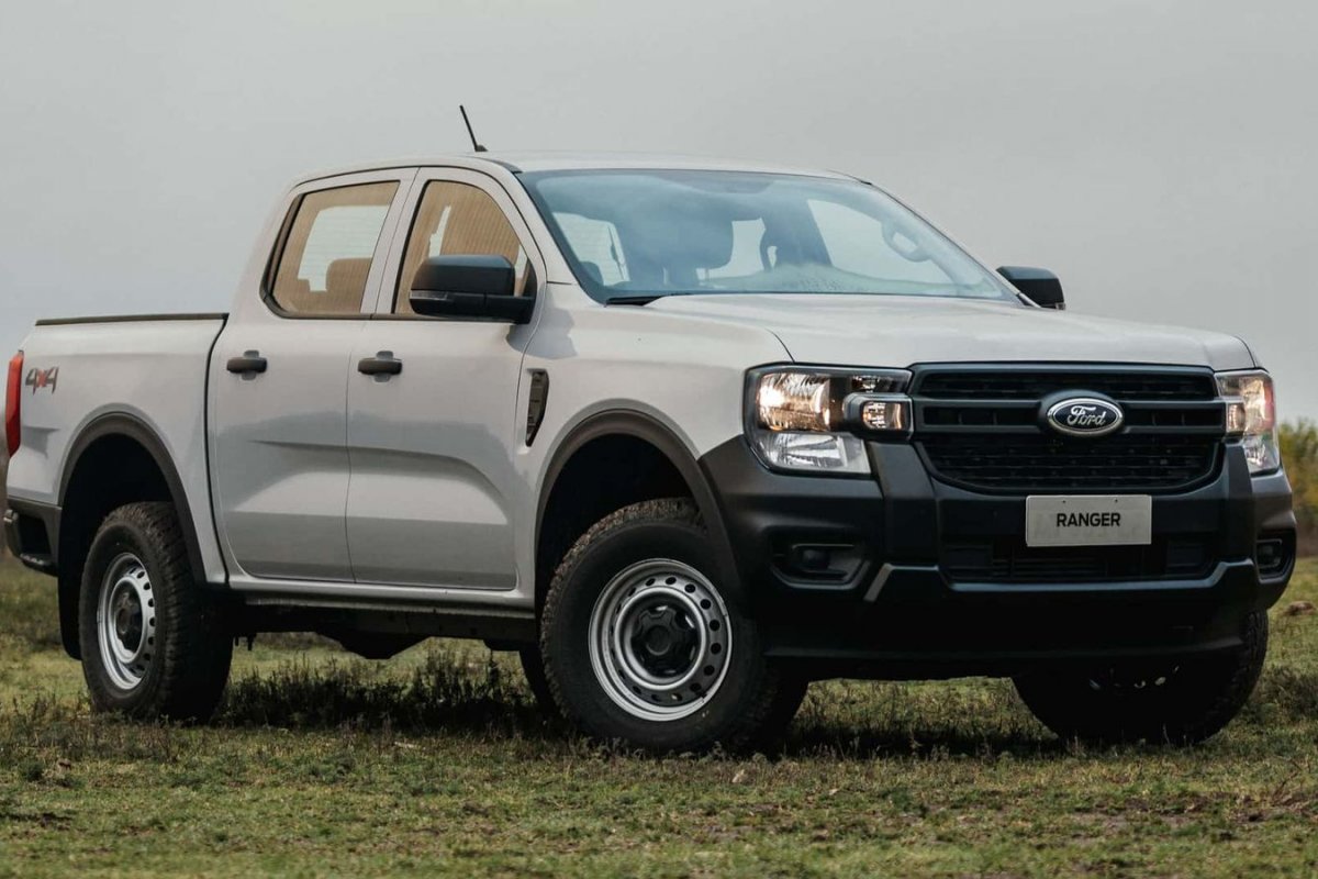 Ford Pro passa a vender versões de entrada da Ranger: veja o preço e versões