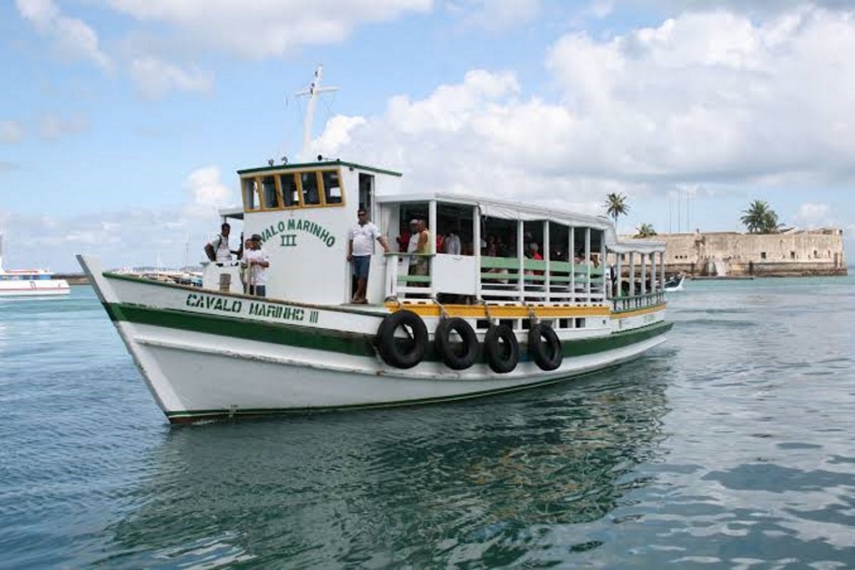 Lanchas da travessia Salvador-Mar Grande têm embarque moderado nesta terça-feira (12)