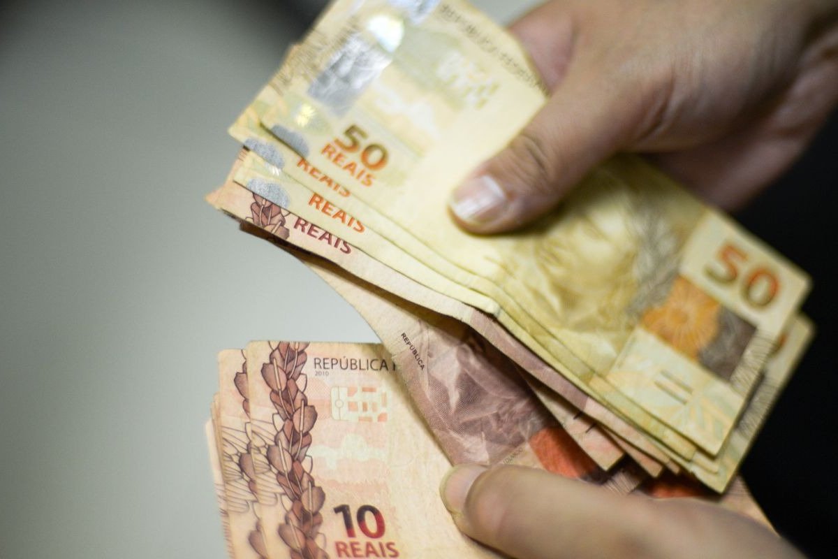 Prazo para inscrição de credores no Desenrola termina nesta terça (12)