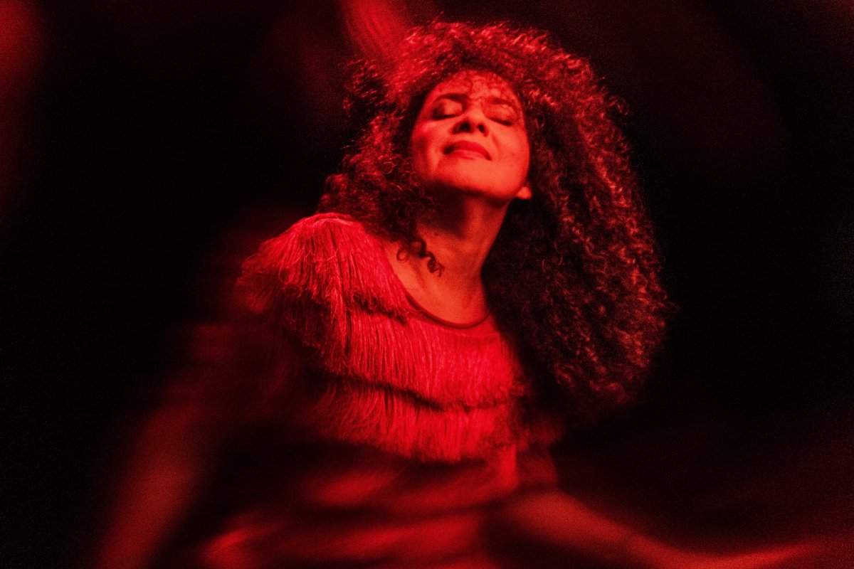 Gal Costa é homenageada em show da cantora Claudia Cunha!