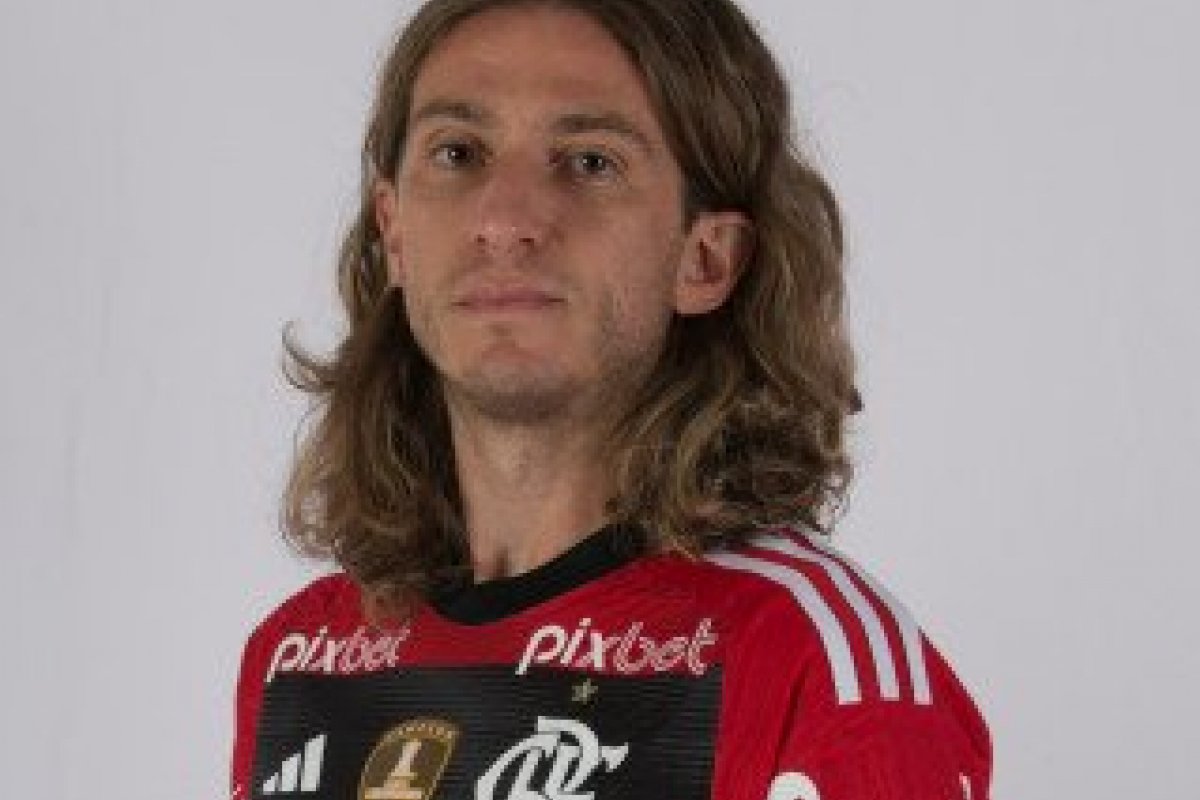 Flamengo revela lesão de Filipe Luís a cinco dias da final da Copa do Brasil