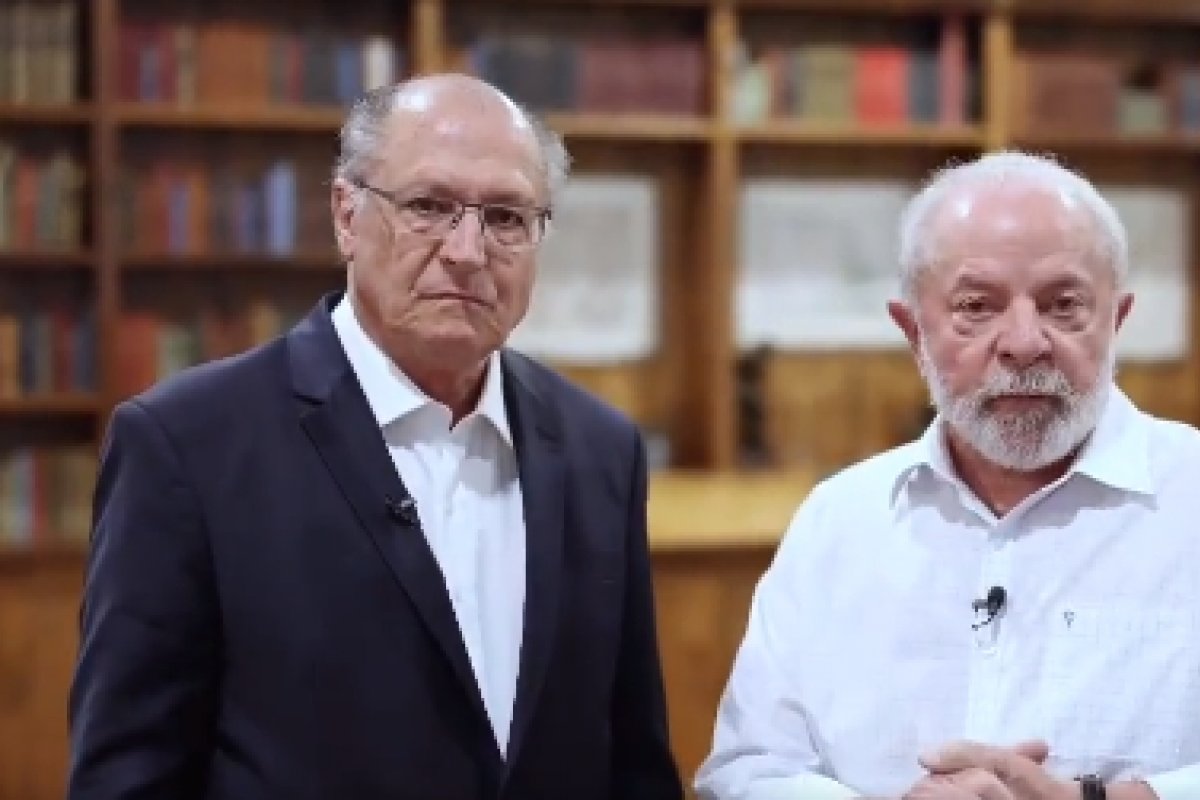 Vídeo: Lula e Alckmin anunciam empréstimo de R$1 bilhão para cidades atingidas por ciclone no RS
