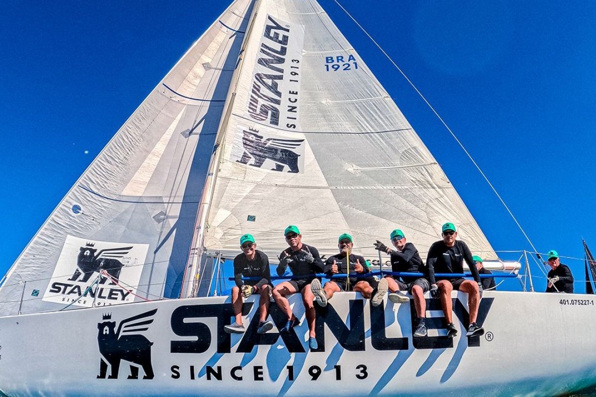 Velejadores baianos vão disputar 34ª Regata Internacional Recife-Fernando de Noronha a bordo do veleiro Stanley Marujo's!