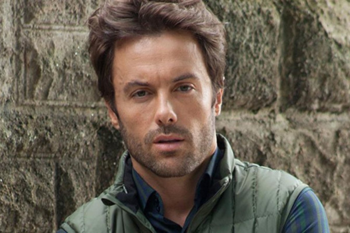 Médicos retiram sedativos de Kayky Brito e ator já respira sem aparelhos!!