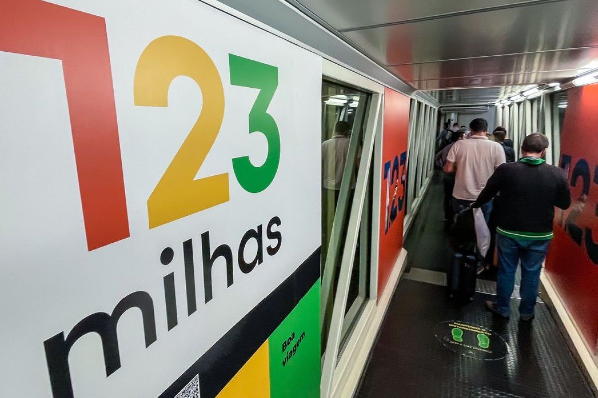 Donos da 123milhas têm R$ 50 milhões bloqueados por decisão judicial
