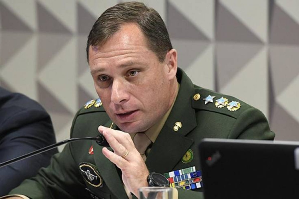 Mauro Cid vai falar da relação de Bolsonaro com veículos de imprensa alinhados ao ex-presidente