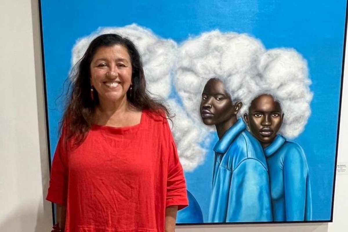 Famosos prestigiam stand de artista baiano na ArtRio, no Rio de Janeiro!