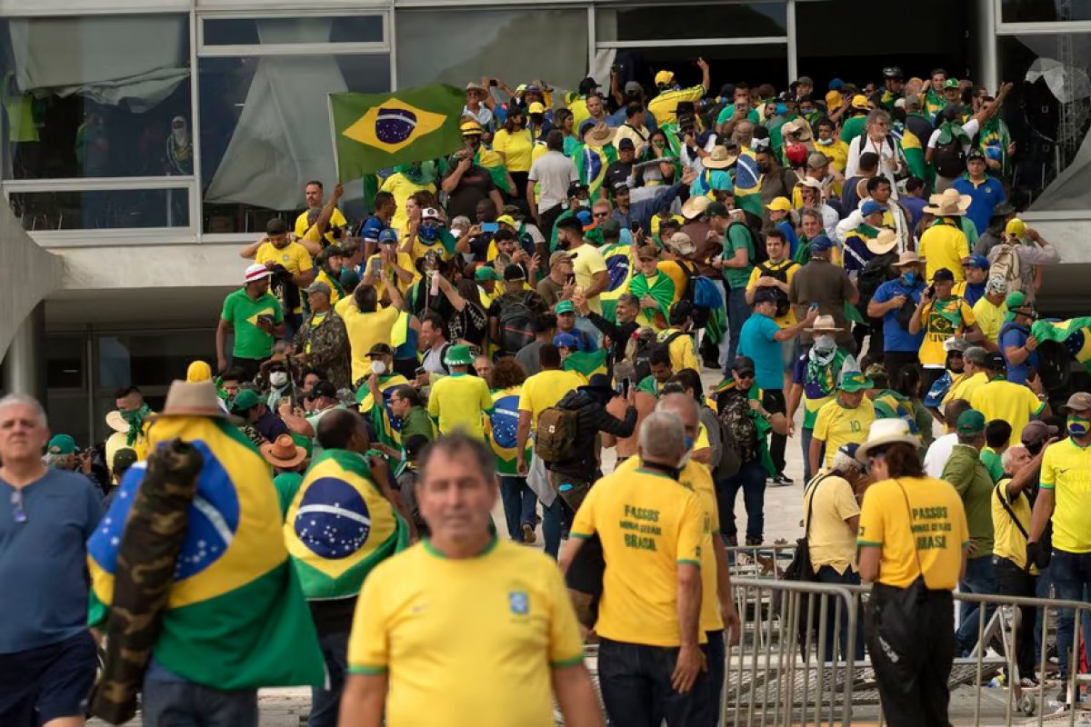 200 réus podem assinar acordo para evitar prisão no caso do 8 de janeiro