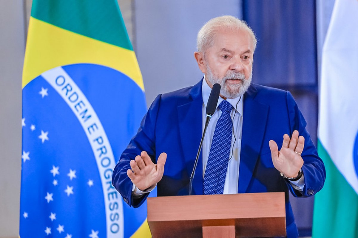 'Cuba é vítima de embargo econômico ilegal', diz Lula no G77