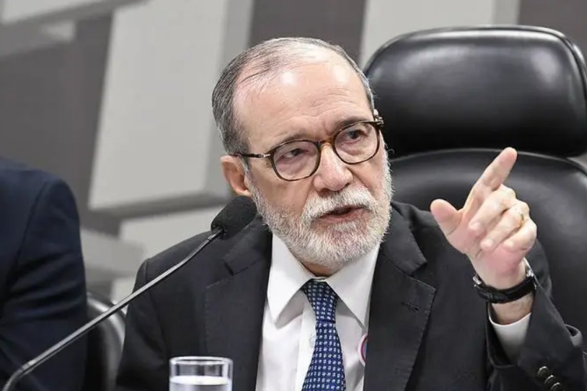 Ex-secretário da Receita critica o fim dos juros sobre Capital Próprio