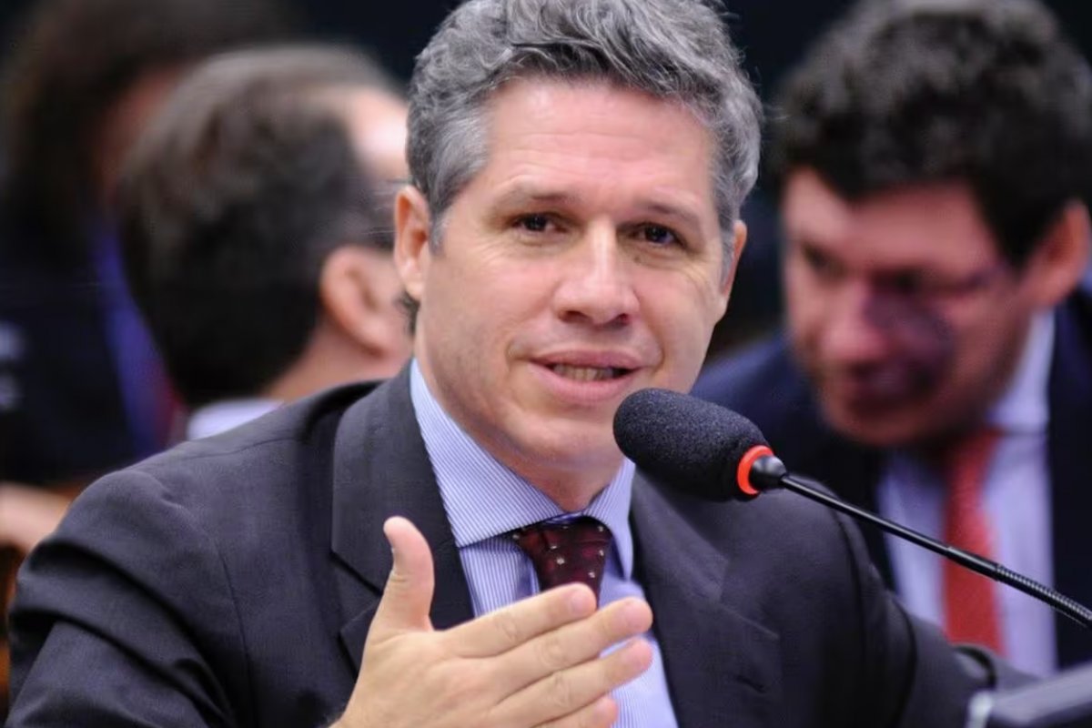 "Vamos fazer um conjunto de ações tanto para os quilombos quanto para outras comunidades tradicionais", afirma Paulo Teixeira