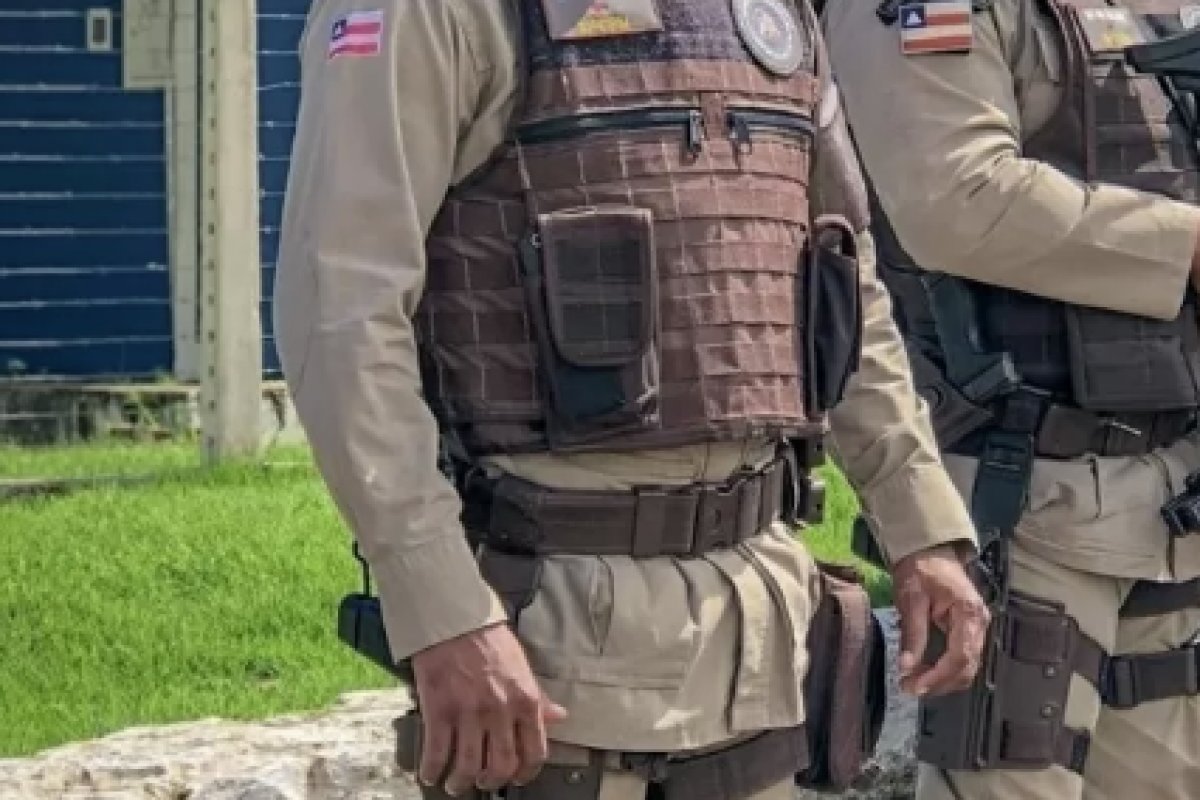 Homem é encontrado morto dentro de academia em Lauro de Freitas