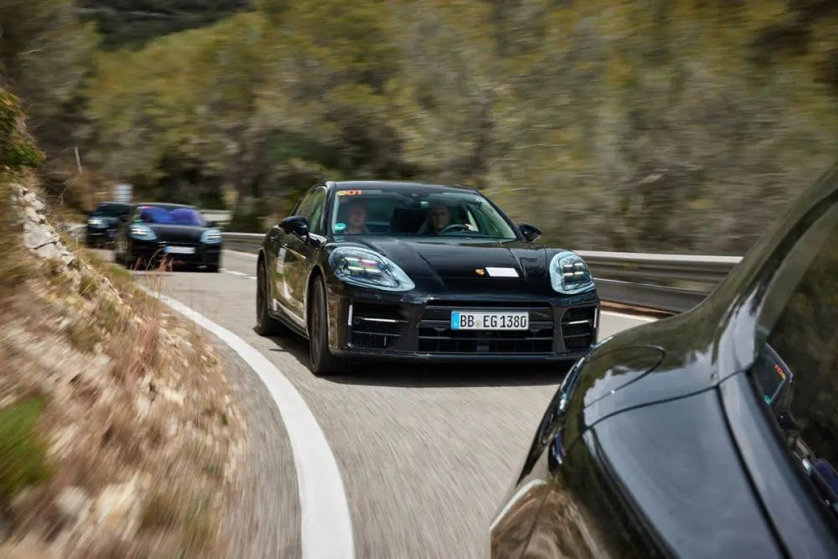 Porsche Panamera: veja as mudanças que o esportivo vai recebera até o fim do ano