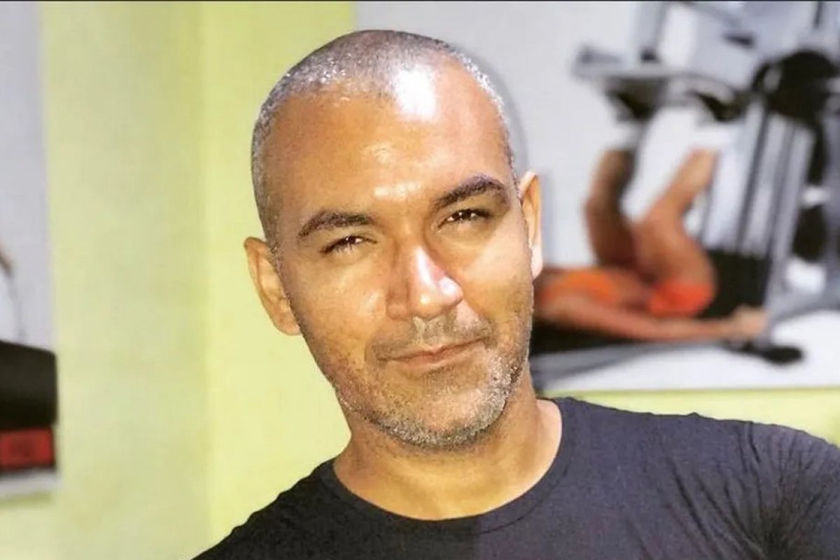 Dono de academia é morto a tiros no estabelecimento, na RMS