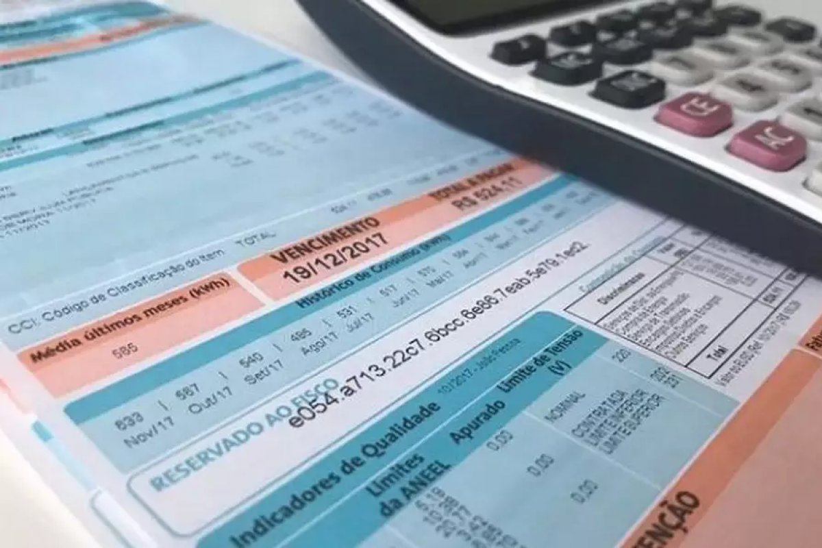 Falta de pagamento de contas básicas volta a crescer e bate recorde em agosto