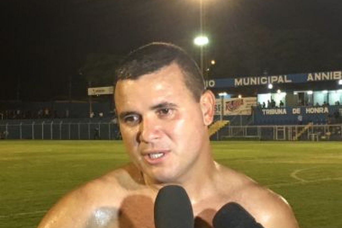 Ex-artilheiro do Bahia é o novo contratado do time do Vitória da Conquista