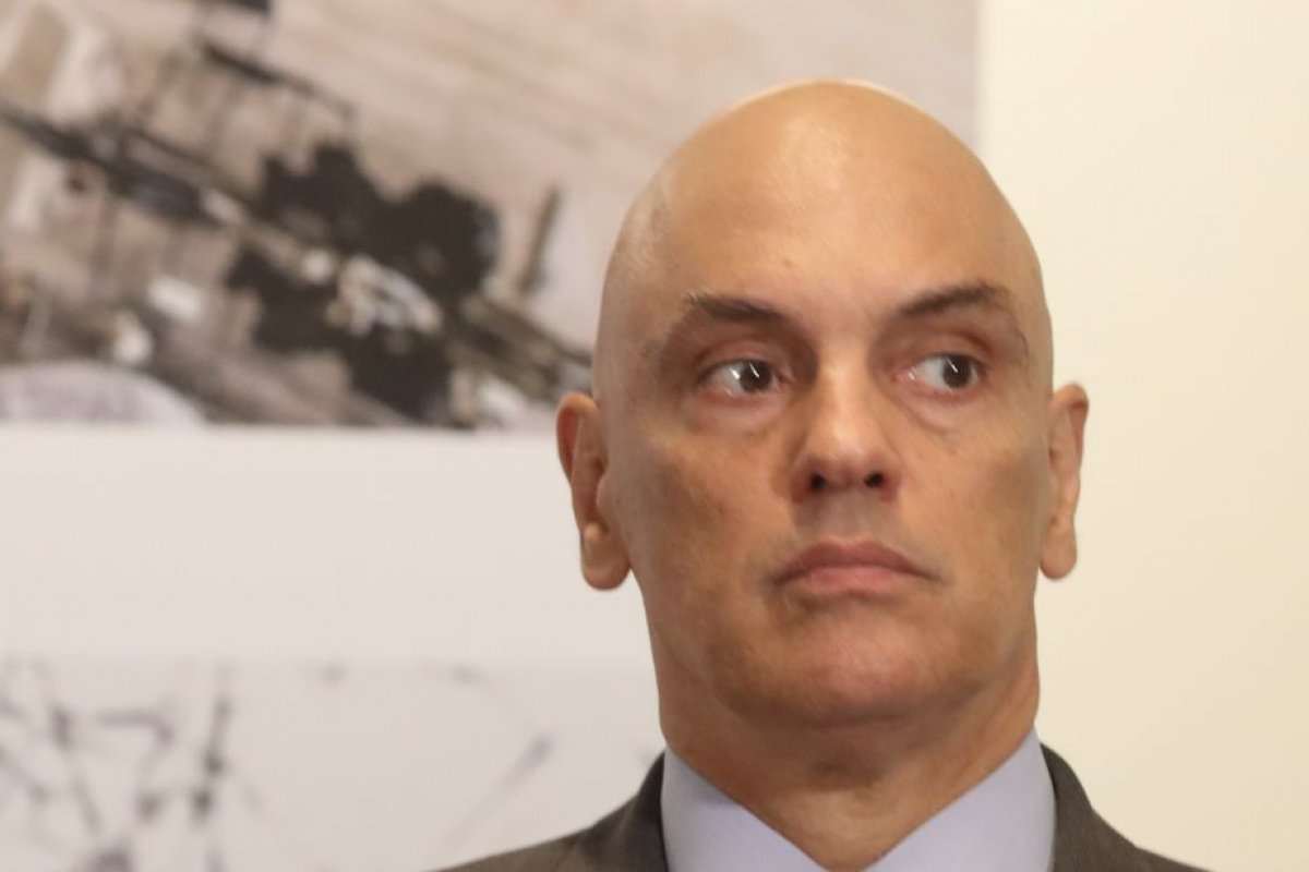 Moraes nega pedido da OAB para julgar ações sobre 8 de janeiro de maneira presencial