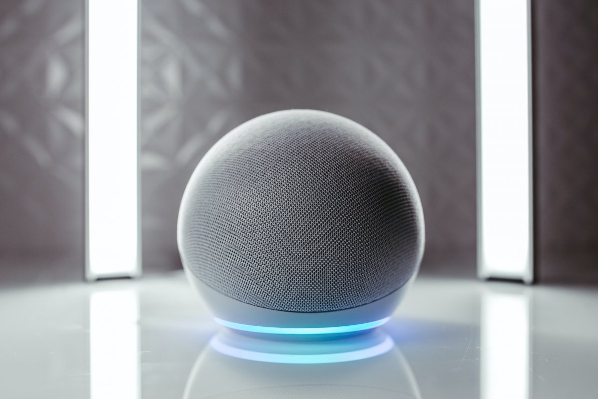 Amazon tenta transformar Alexa em ChatGPT falante