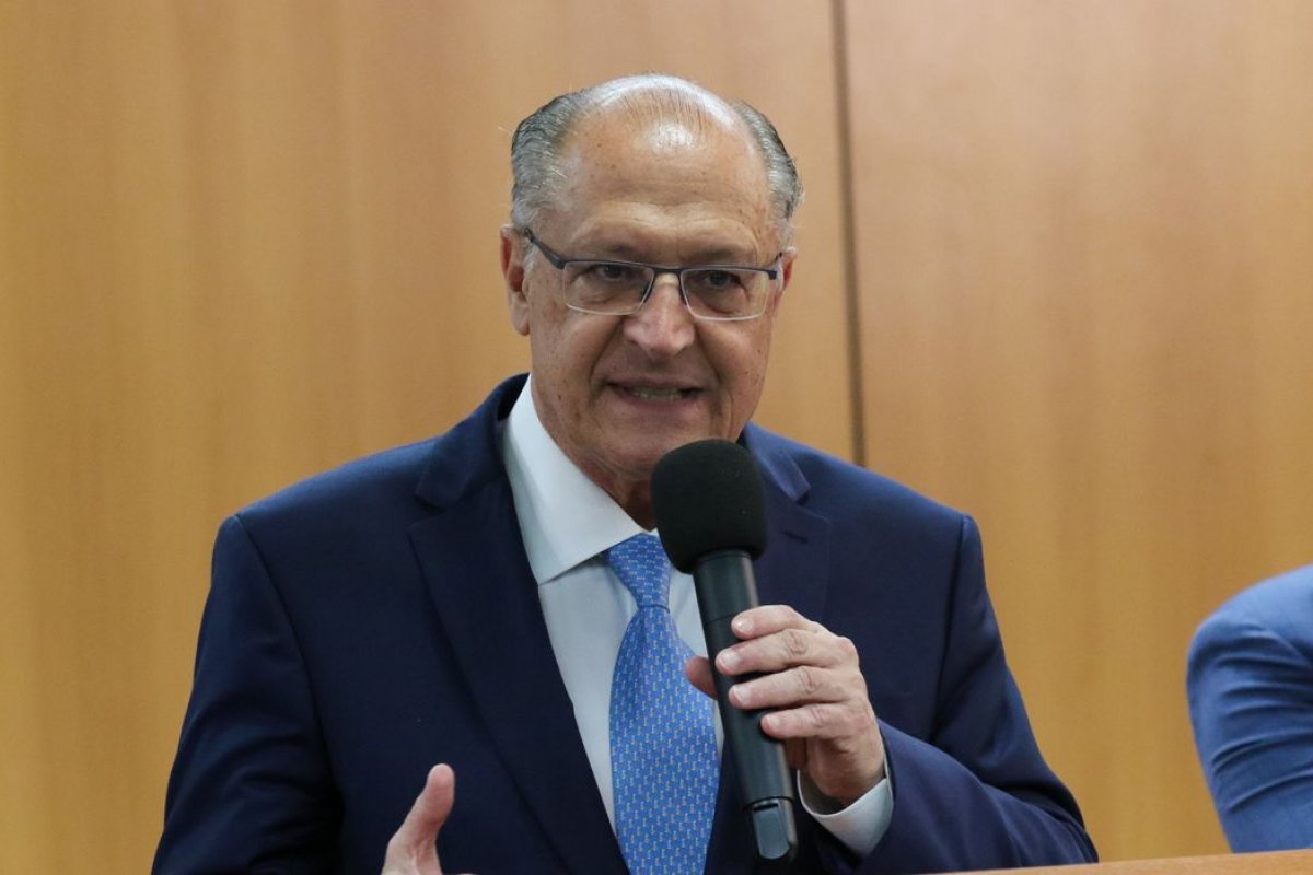 Geraldo Alckmin sanciona lei para ampliação de cargos no CNJ
