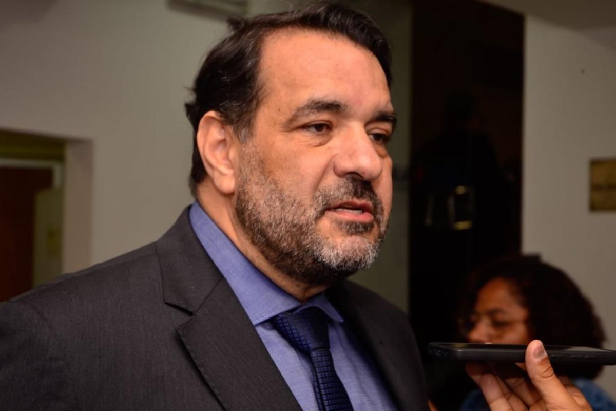 Alan Sanches critica falta de programas sociais na Bahia: ‘Muitos jovens estão no crime’