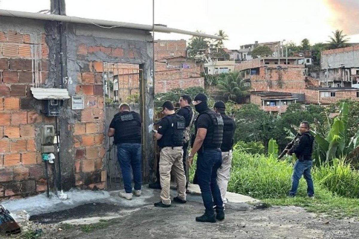 Líder do tráfico em Salvador morre durante operação policial em Feira de Santana