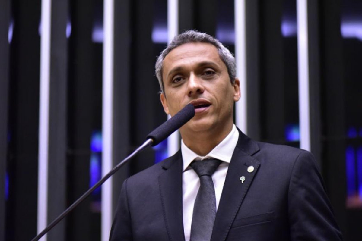 PGR solicita oitiva de deputado sobre comentários discriminatórios contra africanos