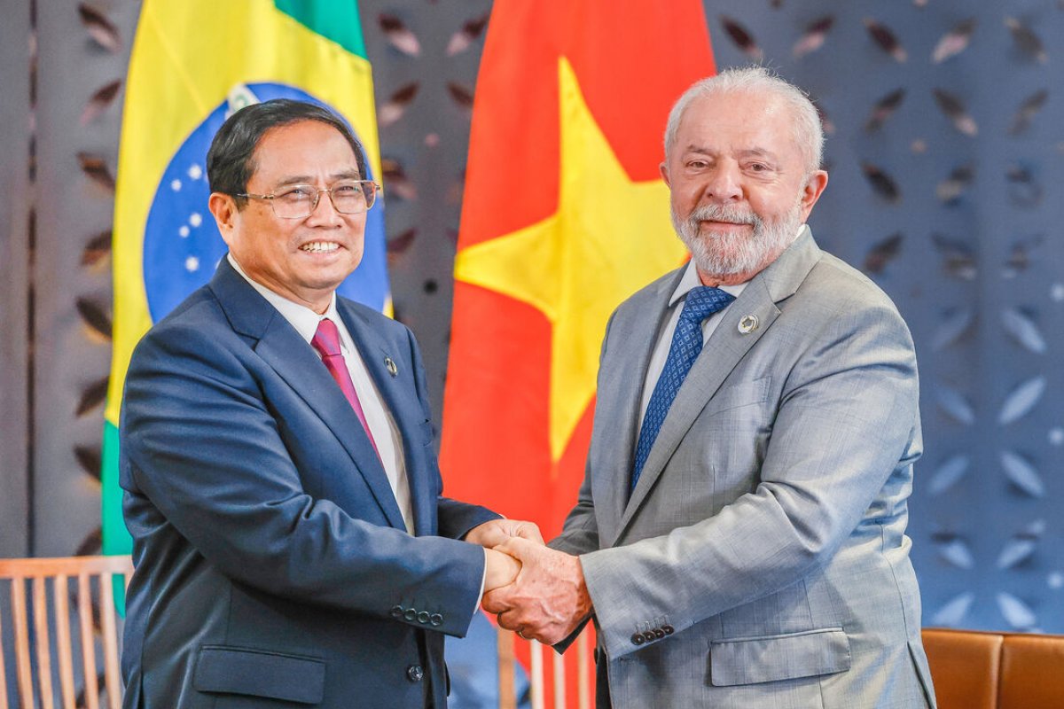 Presidente Lula recebe primeiro-ministro do Vietnã em reunião bilateral