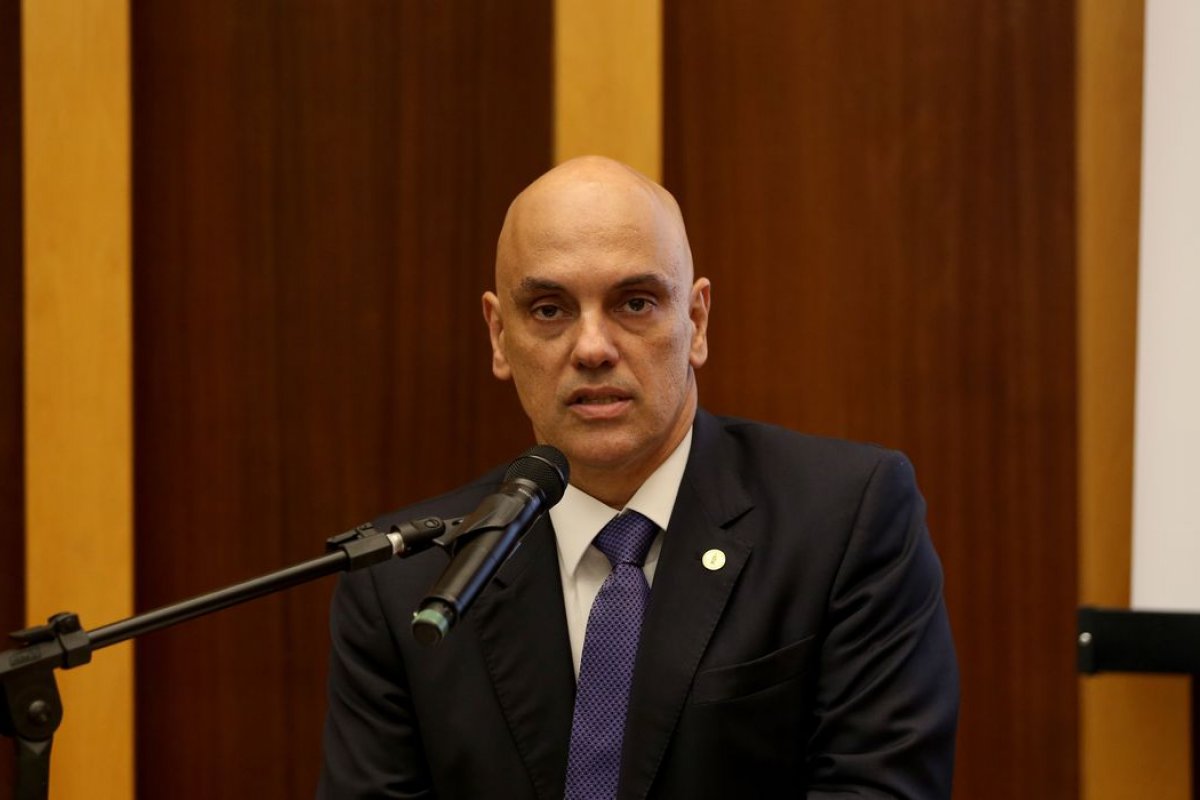 Alexandre de Moraes vota para condenar réus dos atos de 8 de janeiro