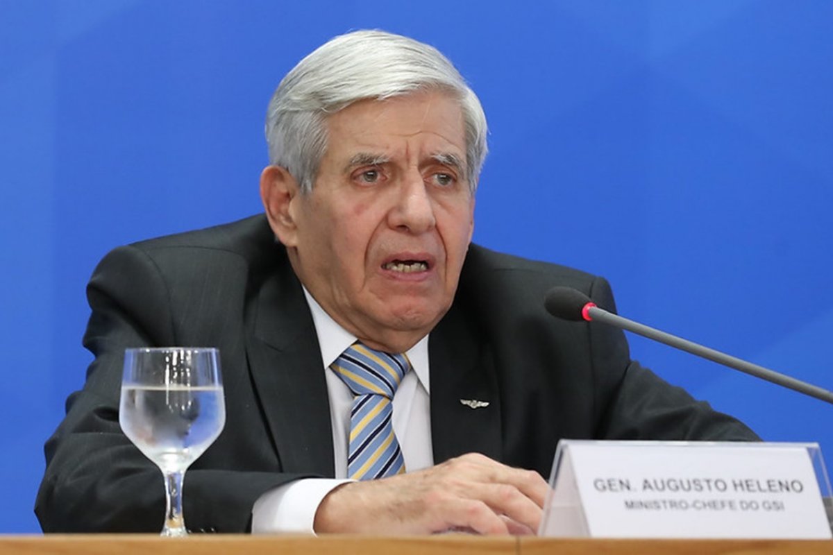 General Heleno diz que não houve tentativa de golpe no Brasil: 'É preciso uma cabeça muito bem preparada'