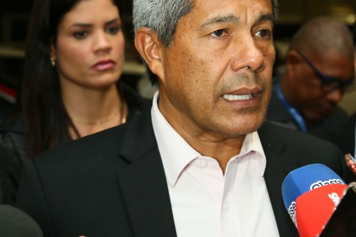 Jerônimo Rodrigues diz que vai manter ação da polícia na BA após dezenas de mortes