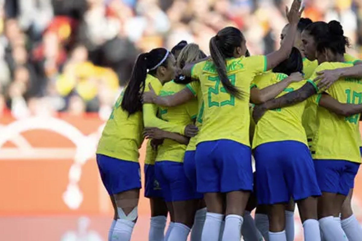 Salvador é candidata para sediar Copa do Mundo de Futebol Feminino