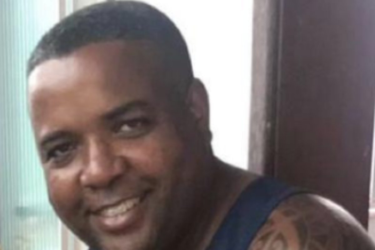 Policiais são baleados em bar no IAPI; um deles morreu