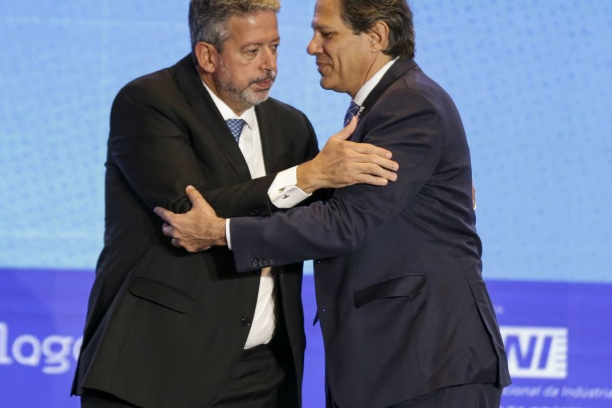 Lira e Haddad se reúnem para discutir projetos econômicos em tramitação