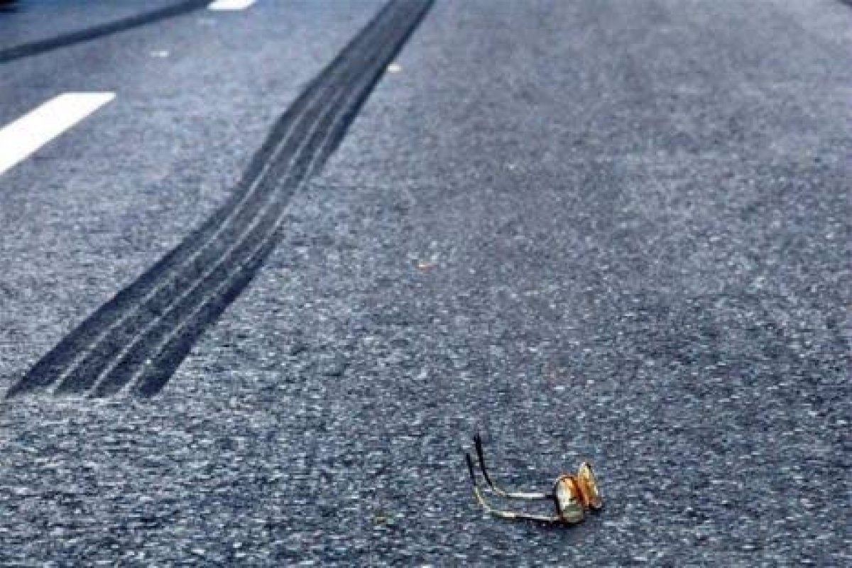 Duas pessoas ficam feridas após serem atropeladas na manhã desta quarta-feira (25)