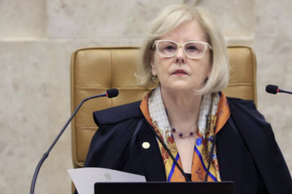Rosa Weber vota pela condenação de mais cinco pelos atos de 8 de Janeiro