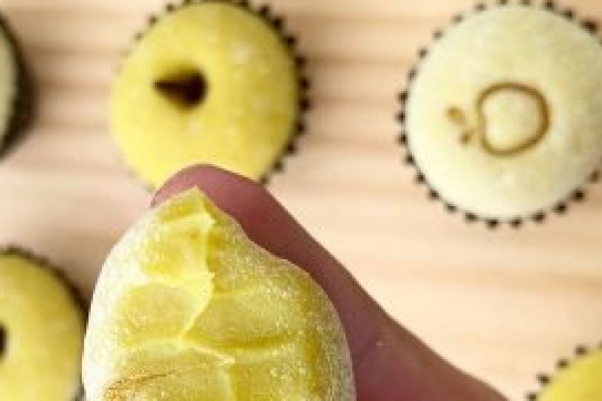 Que tal um brigadeiro de maçã verde? Aprenda receita + truque infalível para não queimar!