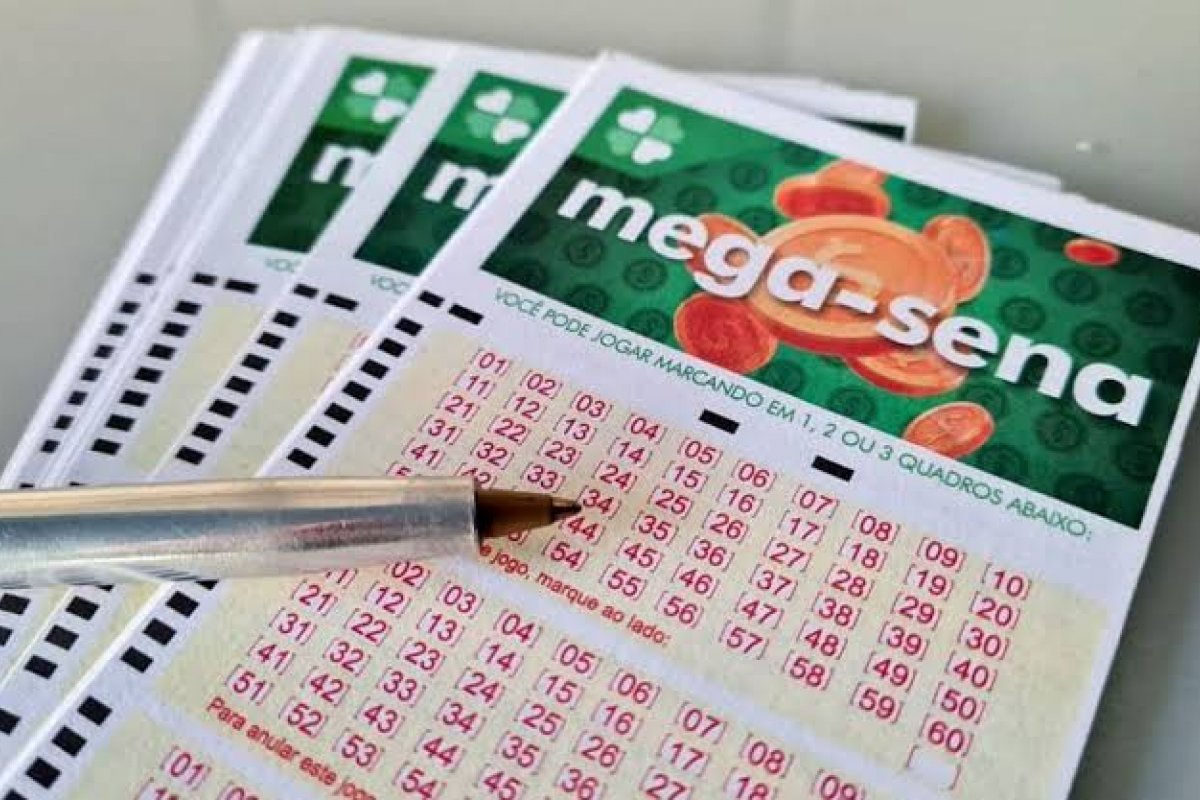 Mega-Sena acumula e promete pagar R$9 milhões ao grande vencedor neste sábado (30)