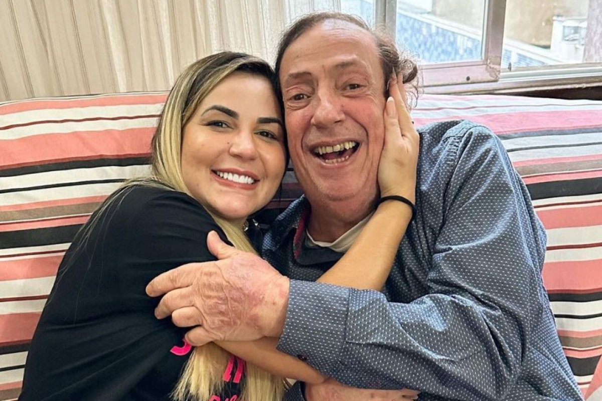 Deolane Bezerra faz transferência de R$ 50 mil para o ator Marcos Oliveira, famoso por ter interpretado o personagem Beiçola em "A Grande Família" !