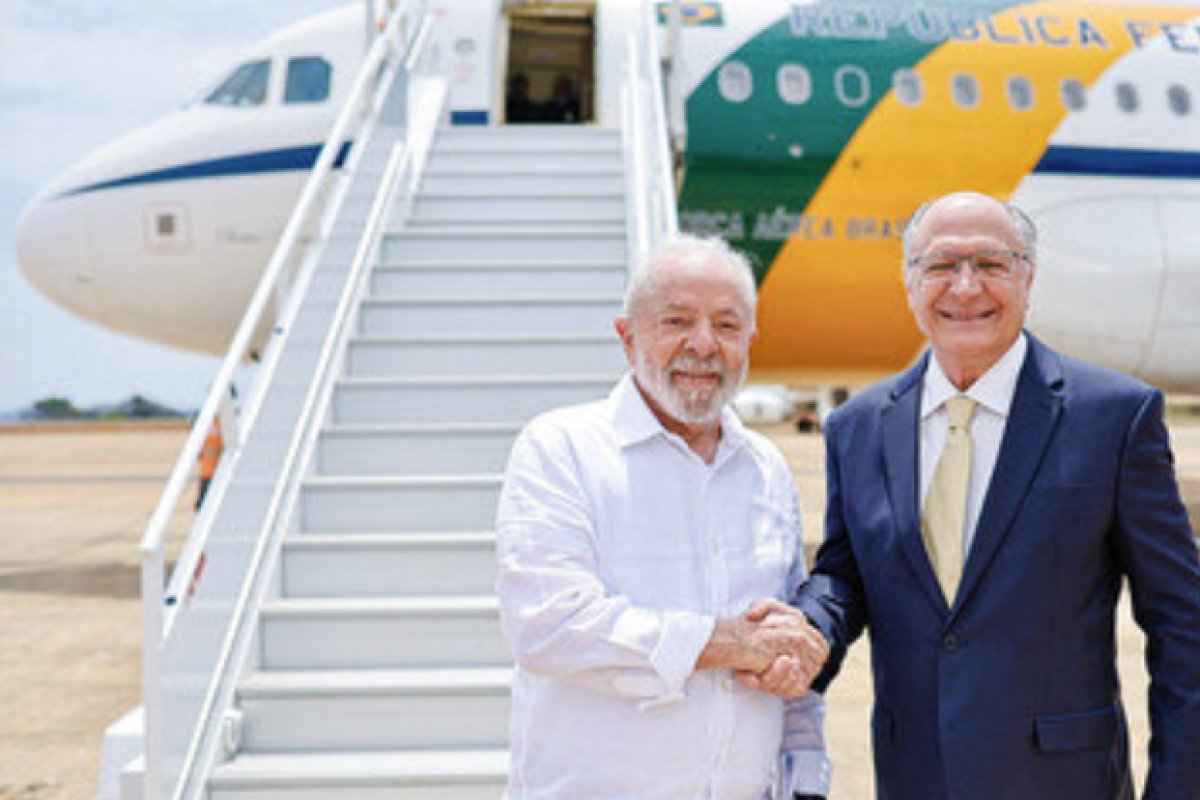 Alckmin fica na Presidência um em cada cinco dias de governo, aponta levantamento